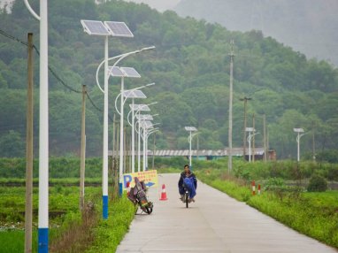 太陽能路燈對農(nóng)村建設有什么作用？